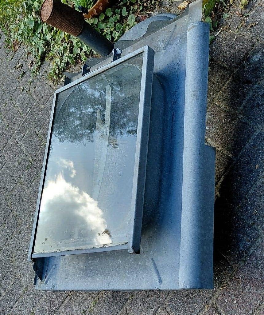 Zolderdakraam, Ophalen, Gebruikt