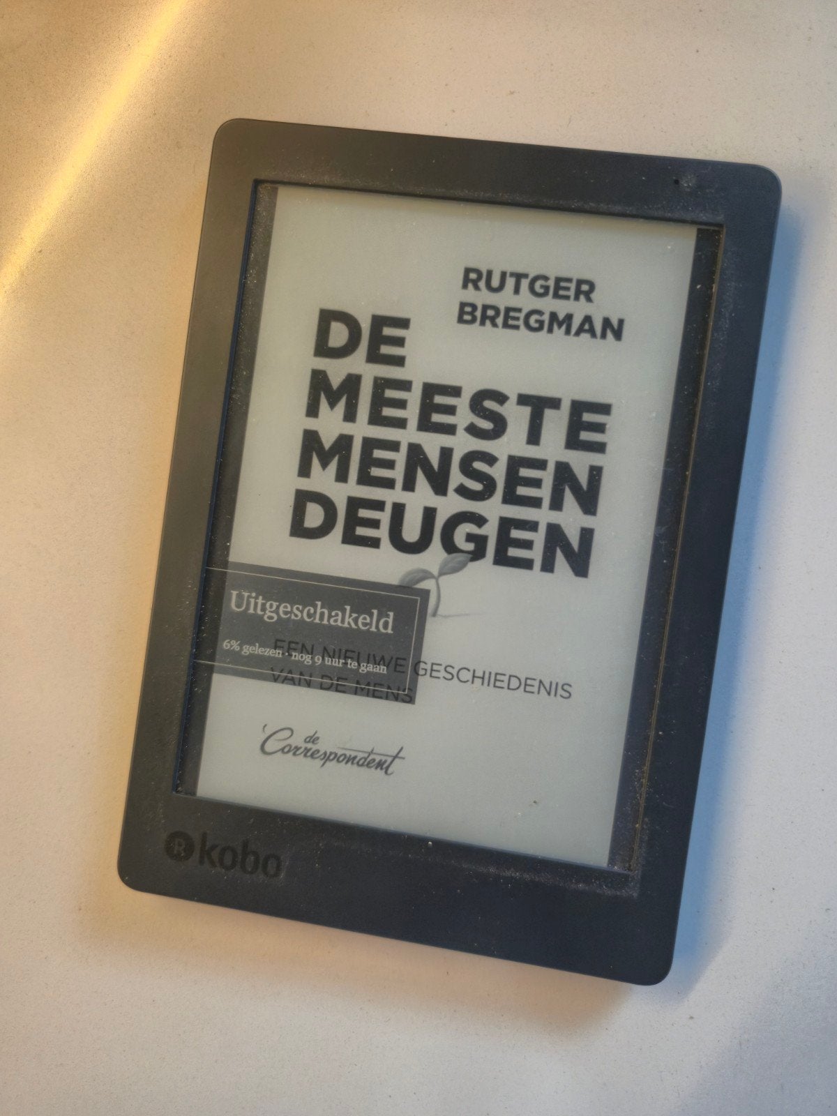 Kobo Aura 6" e-reader - perfect voor de boekenliefhebber, Gebruikt, 6 inch of minder, Kobo, Ophalen of Verzenden