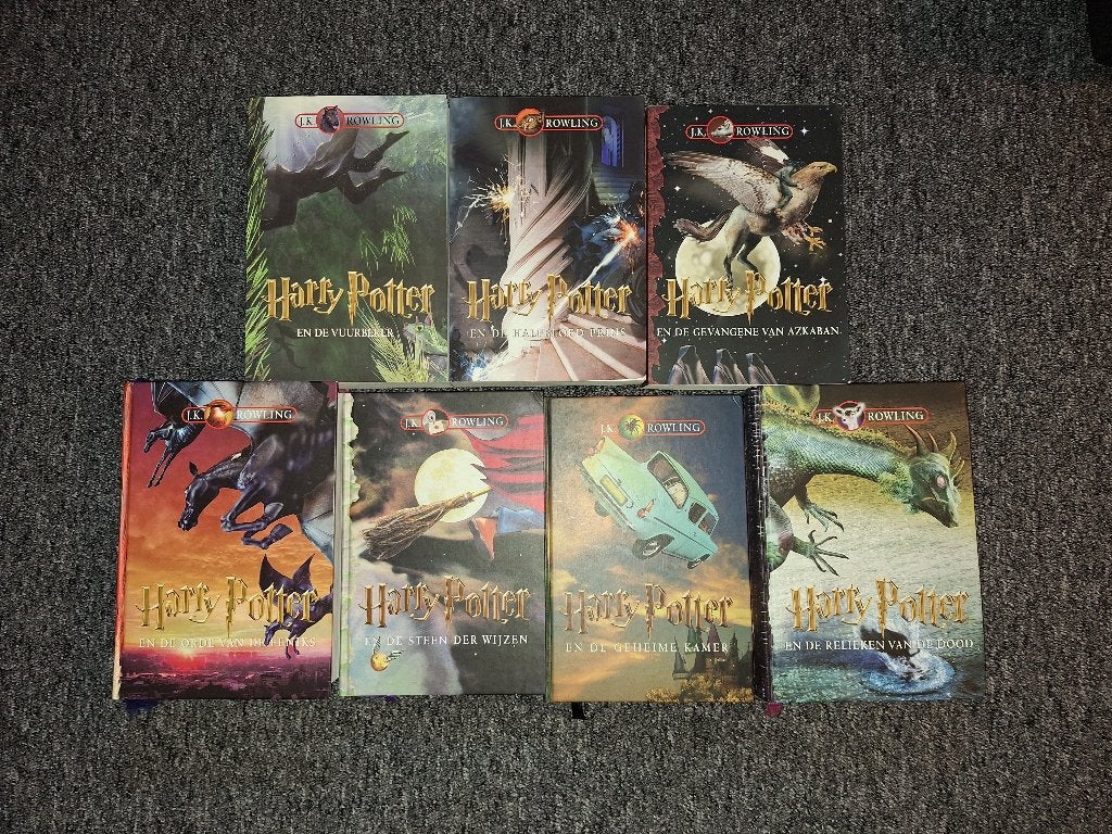 Harry Potter Boeken complete serie J K Rowling, Ophalen of Verzenden, Zo goed als nieuw