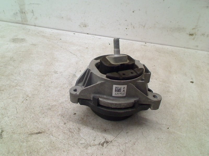 Motorsteun Links BMW 3 serie (F30) (2012-07/2015-07) 6787657, Gebruikt, Petuelring 130, München 80809, , Duitsland, BMW, Bayerische Motoren Werke AG