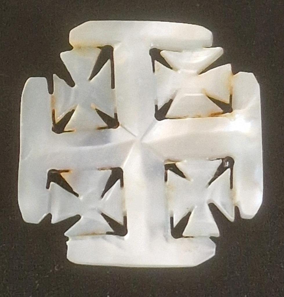 Parelmoer kruis, broche, Verzamelen, Religie, Ophalen of Verzenden, Sieraad