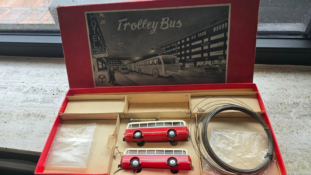 Vintage Trolley Bus Modelset - Zeldzaam Collectersitem, Overige merken, Gebruikt, 1:32 tot 1:50, Overige typen