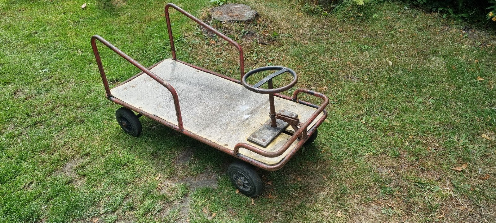 Leuke oude schoolplein wagen, duwkar, vintage, Ophalen