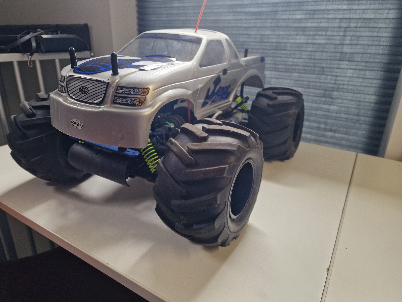 Carson Black Phantom Nitro RC Auto 4WD, Overige merken, Gebruikt, Auto, Groter dan 1:32