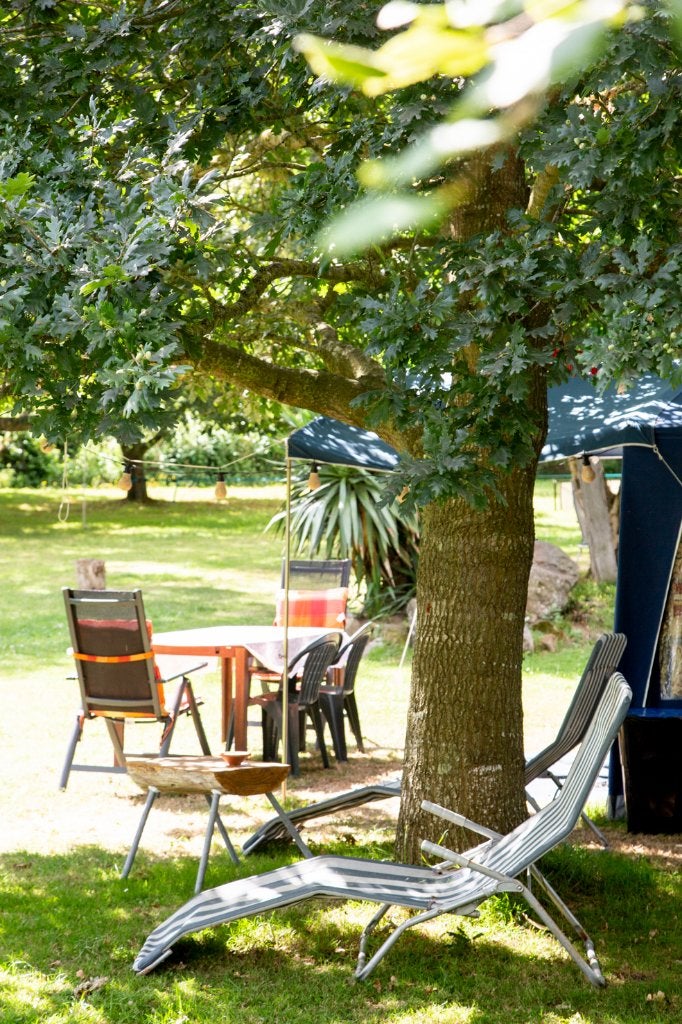 Ingerichte tent Frankrijk, Kleine camping Bretagne, Zwembad, Wasmachine, Aan zee, Landelijk