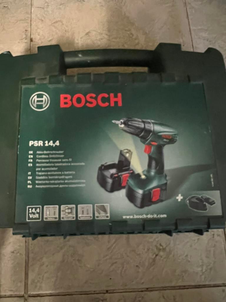 Bosch boormachine, Ophalen of Verzenden, Zo goed als nieuw, Boormachine
