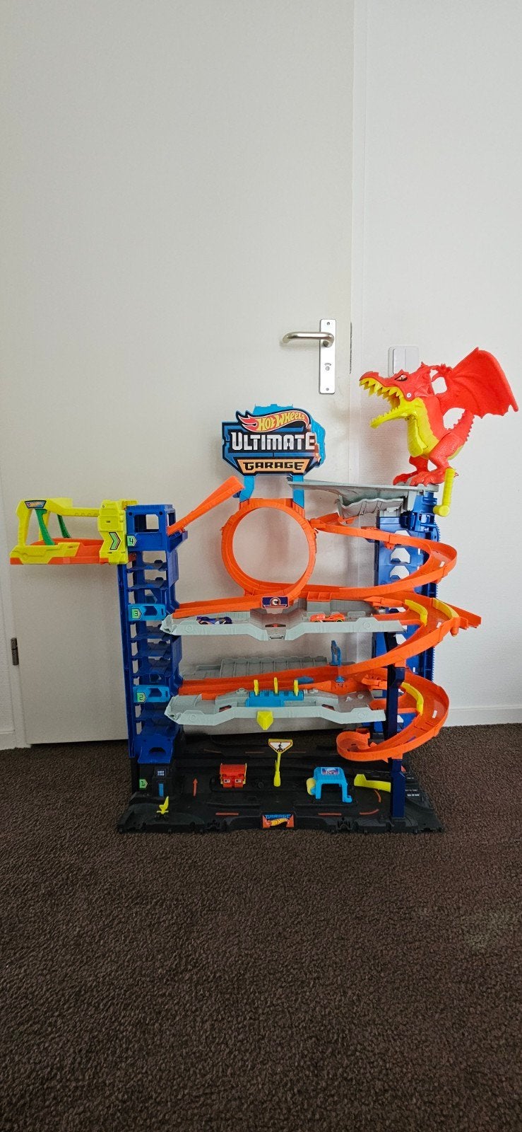 Hot Wheels Ultimate Garage met draak, Ophalen, Gebruikt