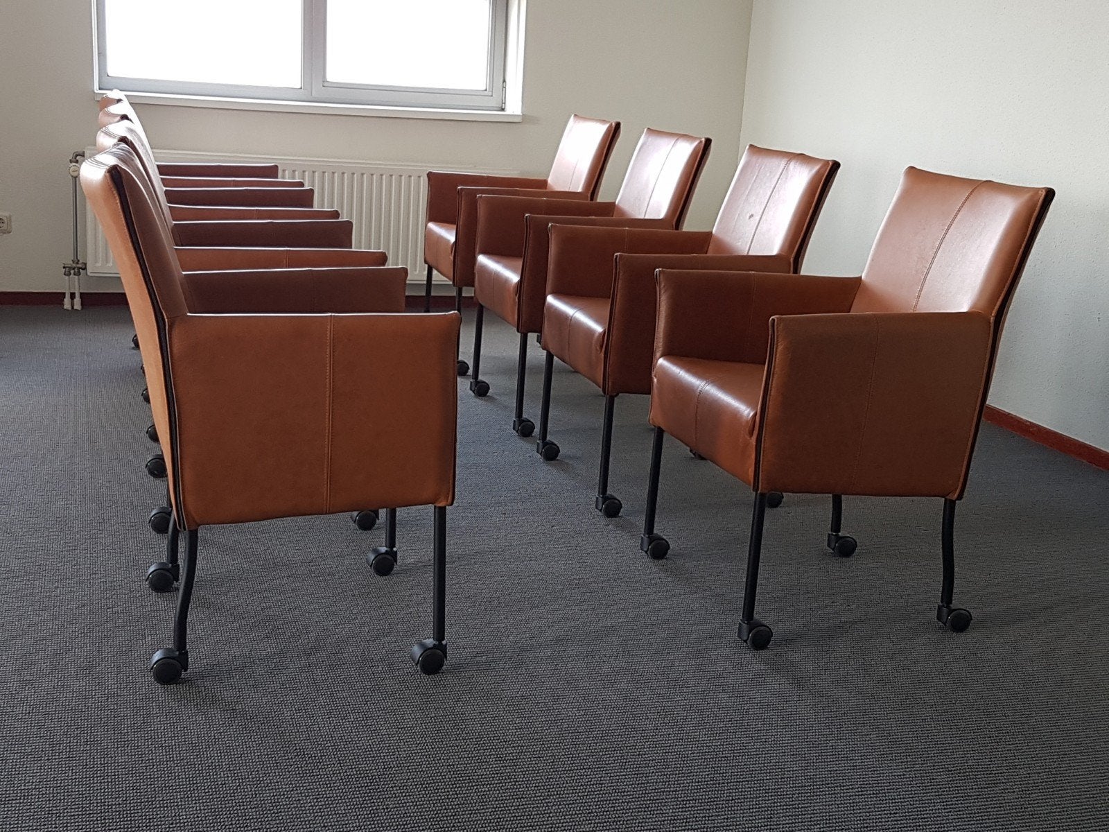 Comfortabele Dutch Design eetkamerstoelen bruin Leer, wielen, Bruin, Ophalen of Verzenden, Vijf, Zes of meer stoelen, Leer