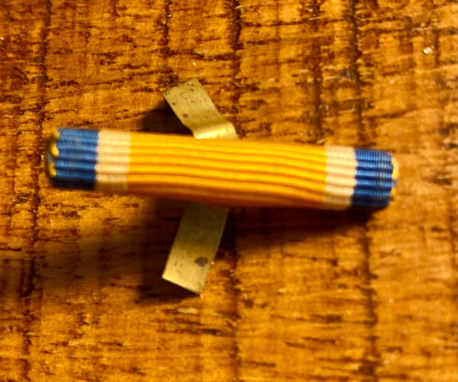 medaille-baton (lintje) van de Orde van Oranje-Nassau., Verzenden, Overige materialen, Nederland