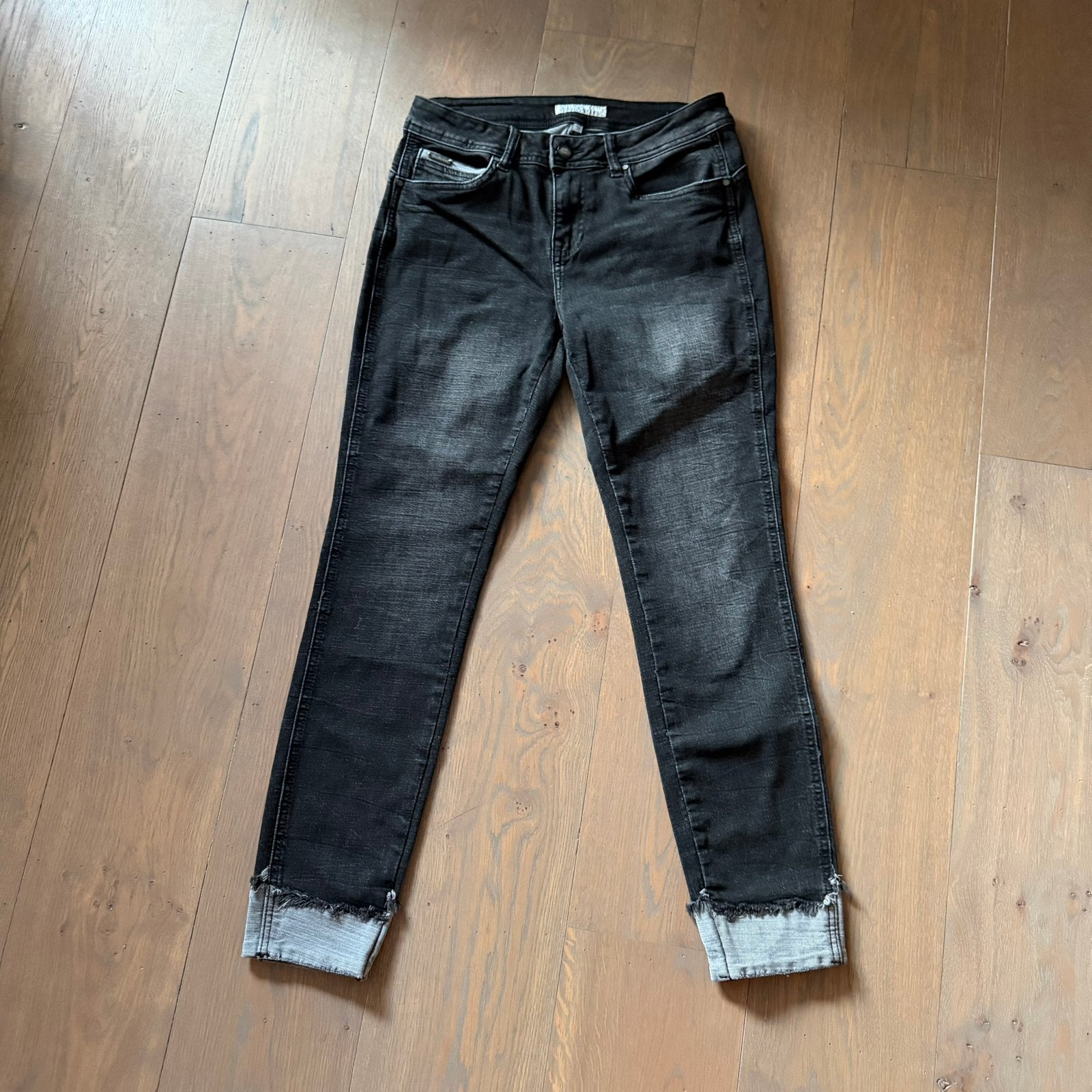 Red Button jeans mt 38 (vraagprs is incl verzenden in NL), Ophalen of Verzenden, Zo goed als nieuw, Zwart, W30 - W32 (confectie 38/40)