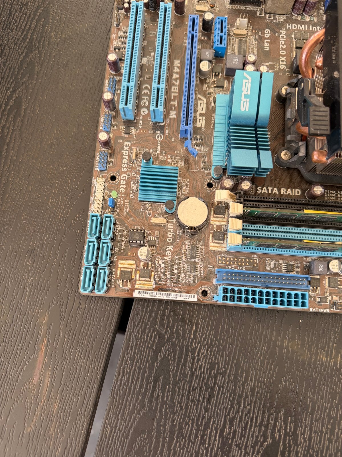 ASUS M4A78LT-M Moederbord met AMD Phenom II X6 1055T, Computers en Software, Moederborden, Ophalen, Gebruikt, AMD, DDR3