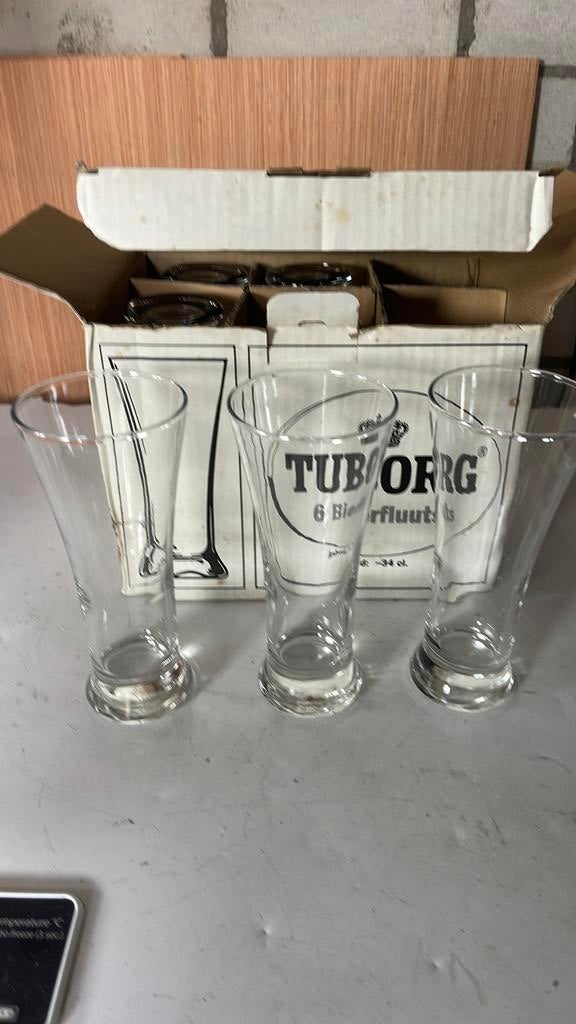 6 bierglazen nieuw., Ophalen of Verzenden, Zo goed als nieuw