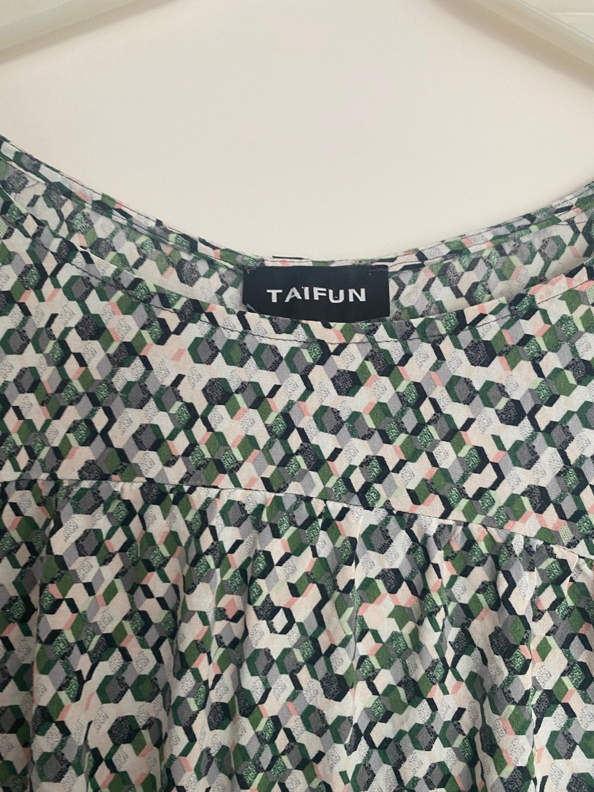 Leuk zomers bloesje Taifun maat 40, Ophalen of Verzenden, Gedragen, Maat 38/40 (M), Meerkleurig