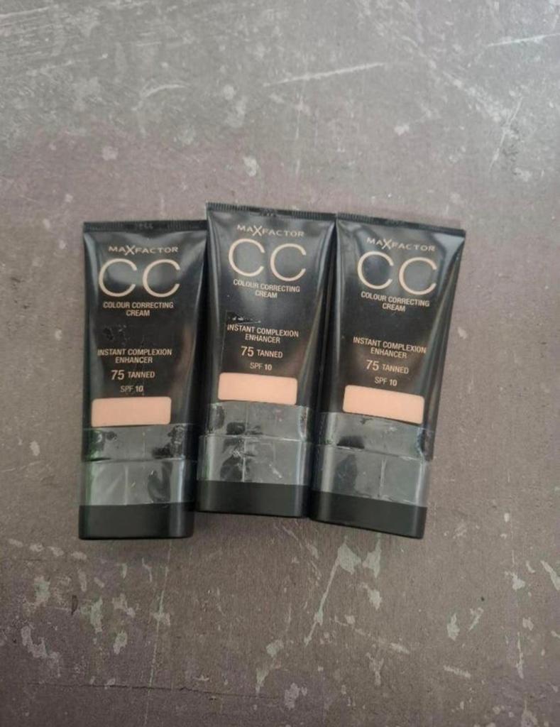 Max Factor CC Cream – 75 tanned (advr 466), Gehele gezicht, Beige, Nieuw, Ophalen of Verzenden