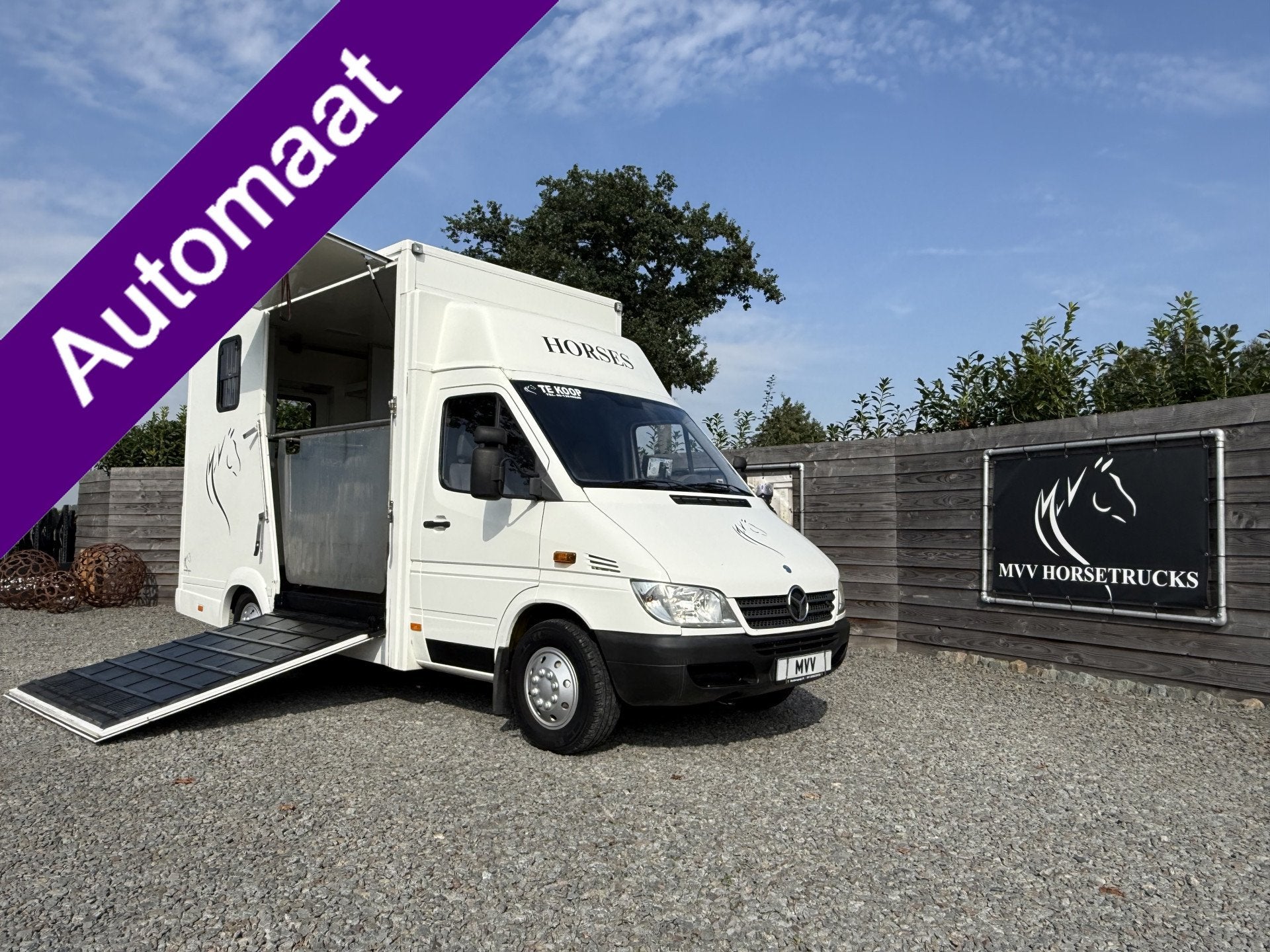 Mercedes-Benz Sprinter | HORSETRUCK | TVW | CLASSIC 3XL | 20, Weduwestraat 12
4884MV  WERNHOUT, NL, Paardenwagentje NL | MVV HORSETRUCKS