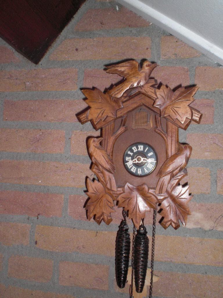Mooie koekoeksklok met vogels en bladeren, Antiek en Kunst, Ophalen of Verzenden