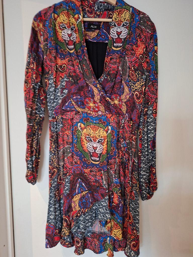 Jurk Alix the Label, Verzenden, Zo goed als nieuw, Knielengte, Maat 34 (XS) of kleiner