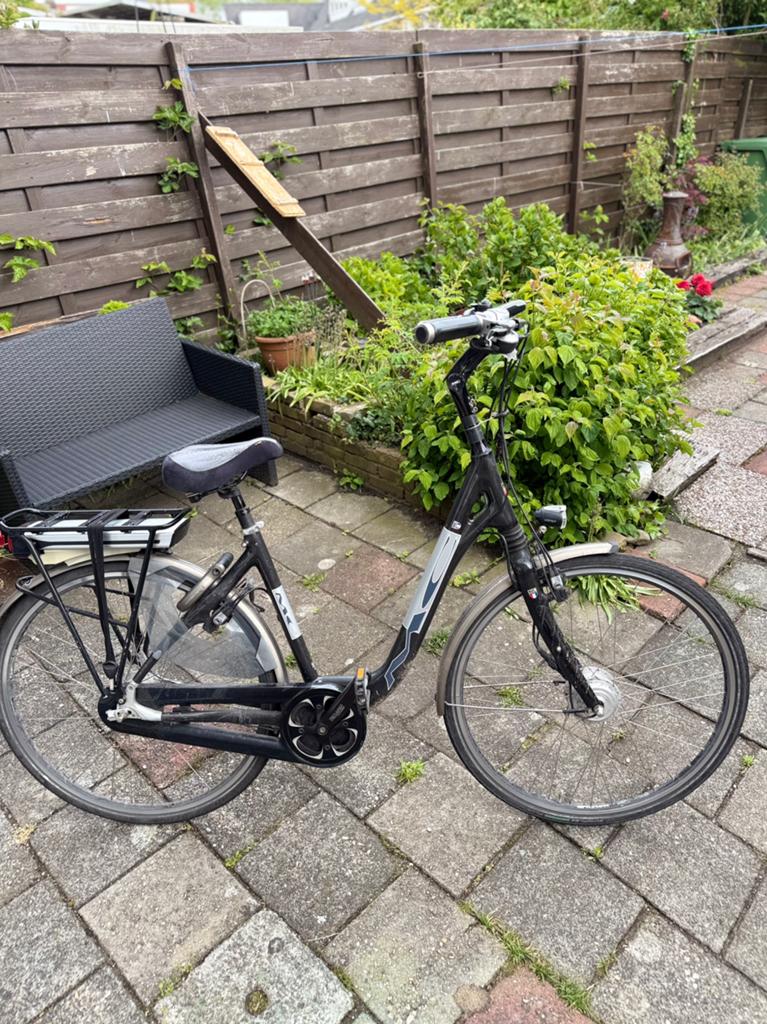 Multicycle carbon elektrische fiets, Fietsen en Brommers, Elektrische fietsen, Ophalen, Gebruikt, Minder dan 30 km per accu, Overige merken