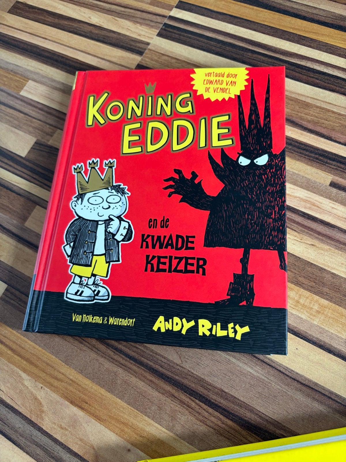 Koning Eddie en de Kwade Keizer - Andy Riley, Ophalen of Verzenden, Zo goed als nieuw, Fictie