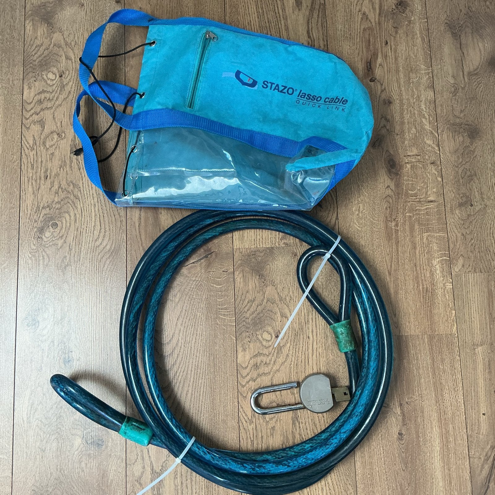Stazo Lasso Kabelslot met The Club Hangslot, Watersport en Boten, Ophalen, Gebruikt