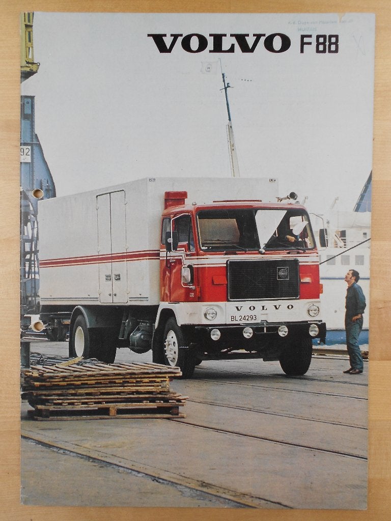 Volvo F88 Brochure 1974 ( Géén F89 ), Volvo, Zo goed als nieuw, Volvo, Ophalen of Verzenden