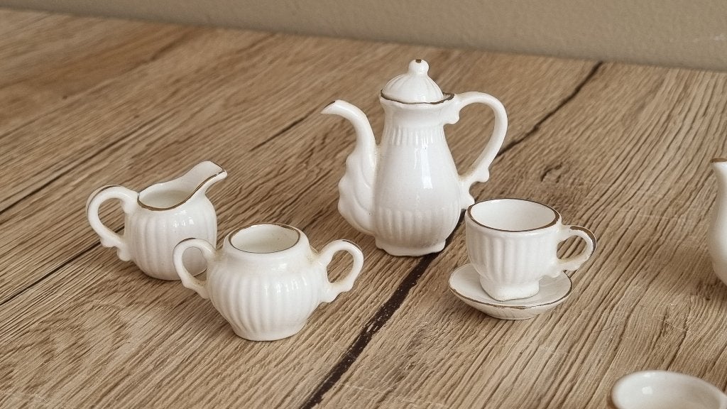Mooi Vintage Miniatuur poppenhuis Servies Duits Porselein, Verzenden, Gebruikt, Decoratie