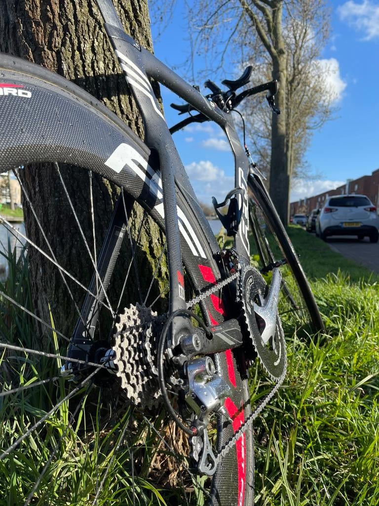 Tijdritsfiets Felt B2 compleet exclusief pedalen, Fietsen en Brommers, Fietsen | Racefietsen, Carbon, 15 tot 20 versnellingen
