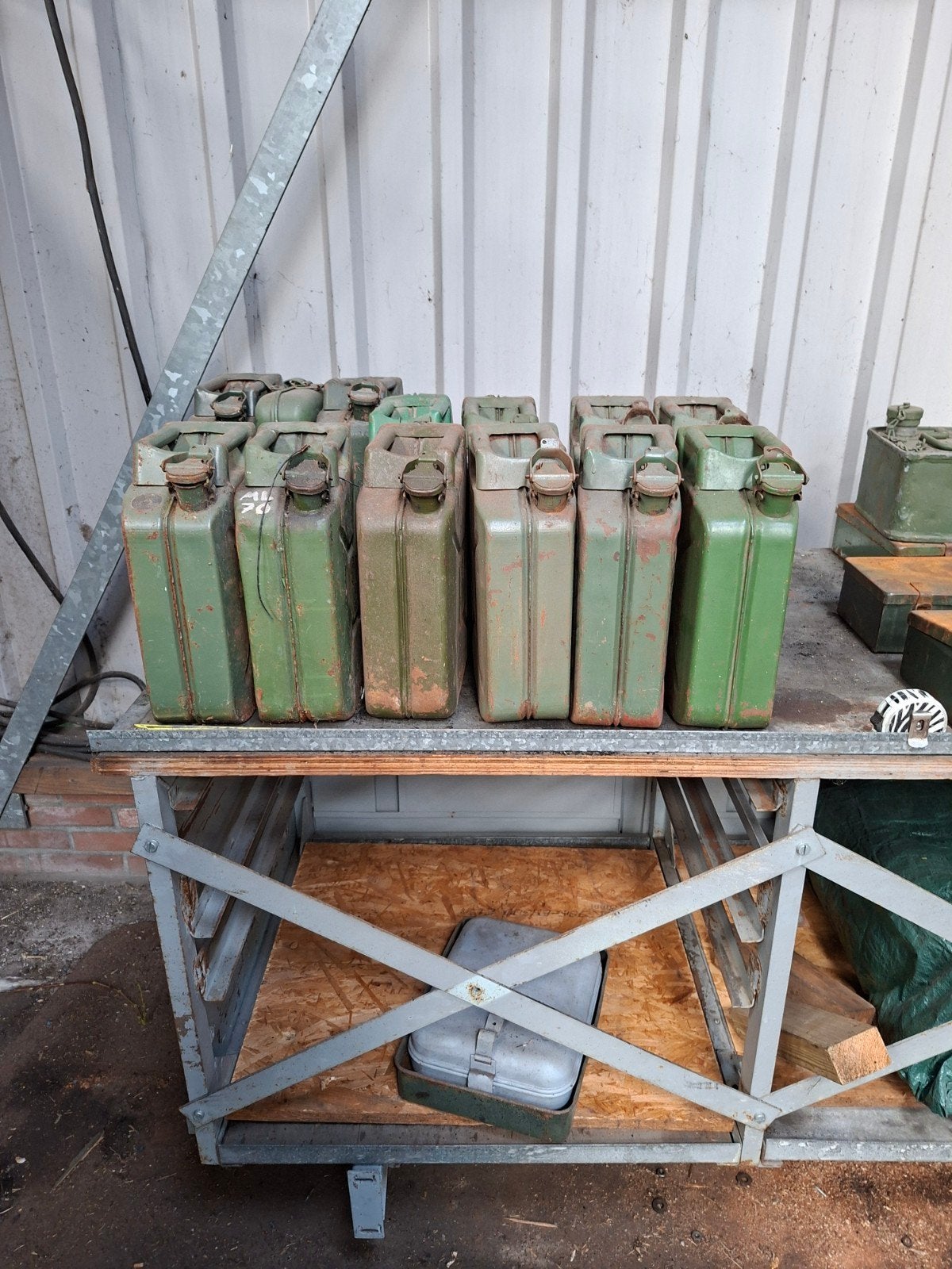 Vintage Jerrycans - Set van 3 - Groen, Gebruikt, Ophalen, Gebruikt