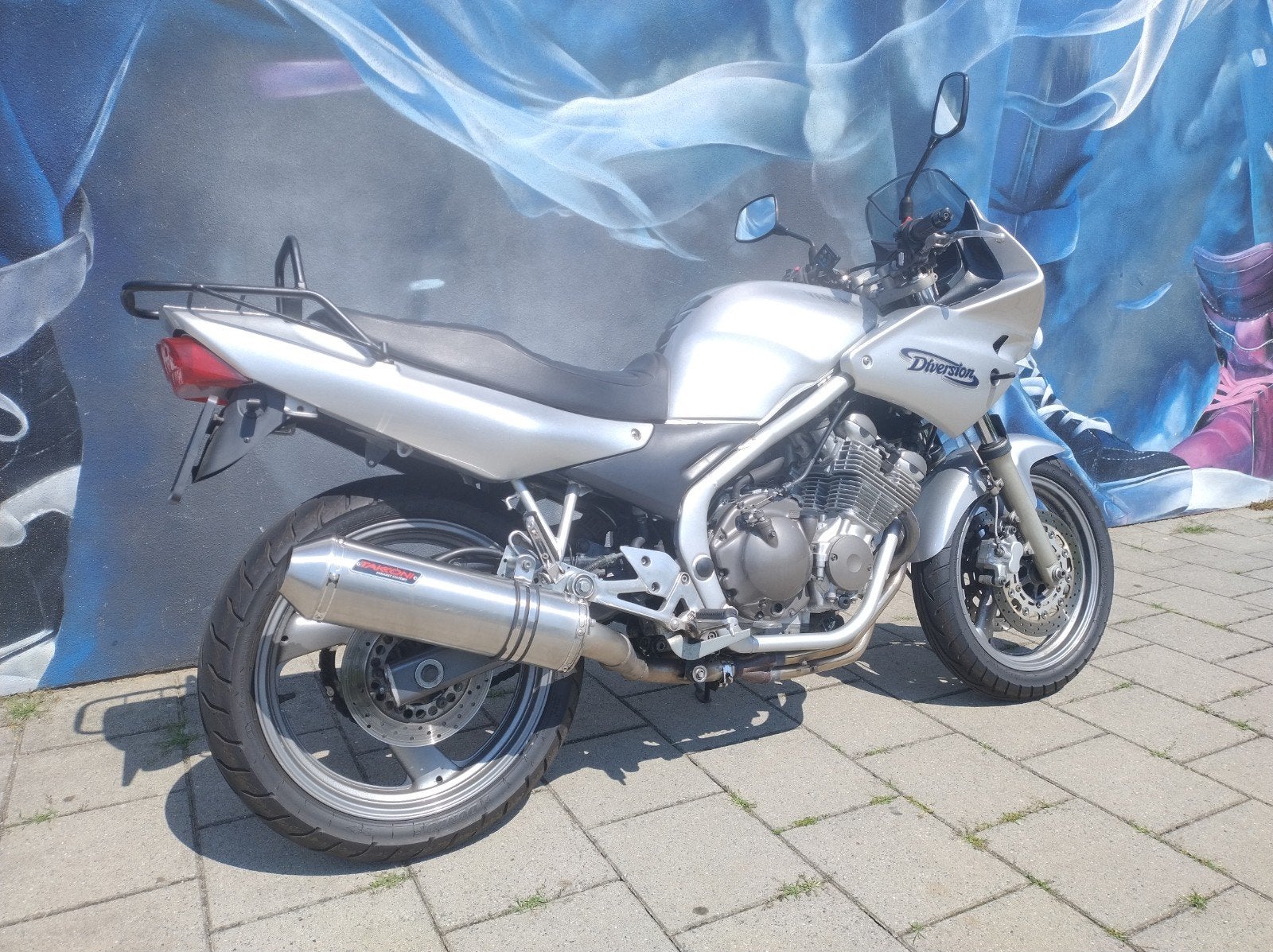 Yamaha xj600s diversion, Ophalen
