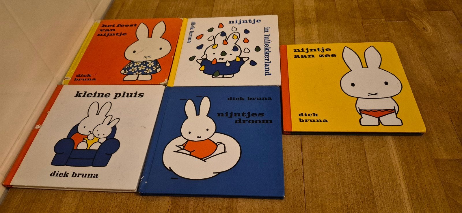 Dick Bruna Nijntje Boeken Collectie (5 stuks), Gelezen, Fictie algemeen, Jongen of Meisje, Ophalen of Verzenden