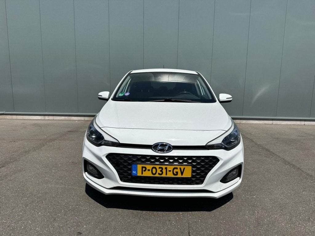 Hyundai i20 1.2 HP i-Motion MOTOR NOT GOOD | EXPORT PRICE EX, Auto's, Hyundai, Voorwielaandrijving, 83 pk, 40 €/maand, Euro 6