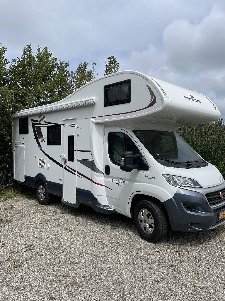 Caravans And Camping Roller