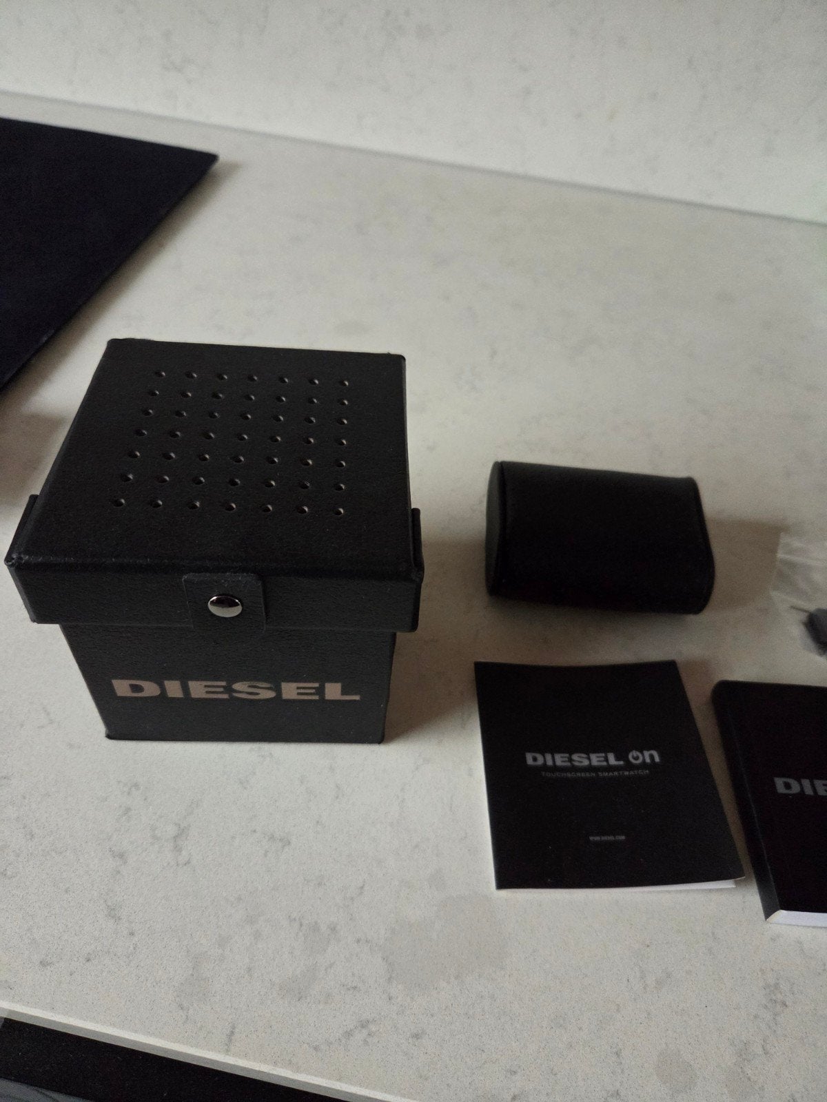 Diesel horloge - DZT2017 / On Axial Gen 5 smartwatch, Ophalen of Verzenden, Zo goed als nieuw, Staal, Overige merken