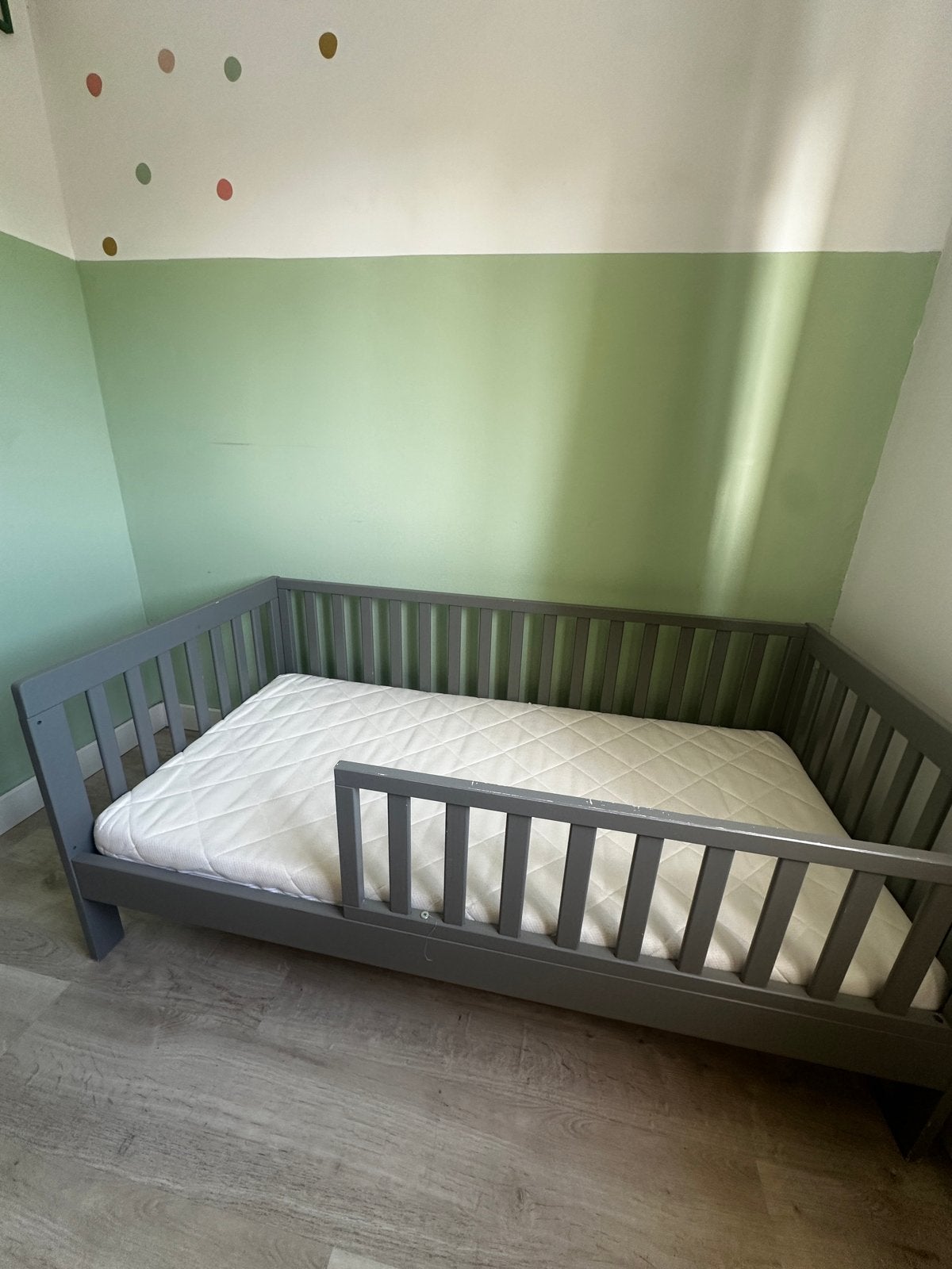 Petite Amélie Plume Kinderbed - Grijs met Matras, Ophalen, Gebruikt, 70 tot 85 cm, 140 tot 160 cm