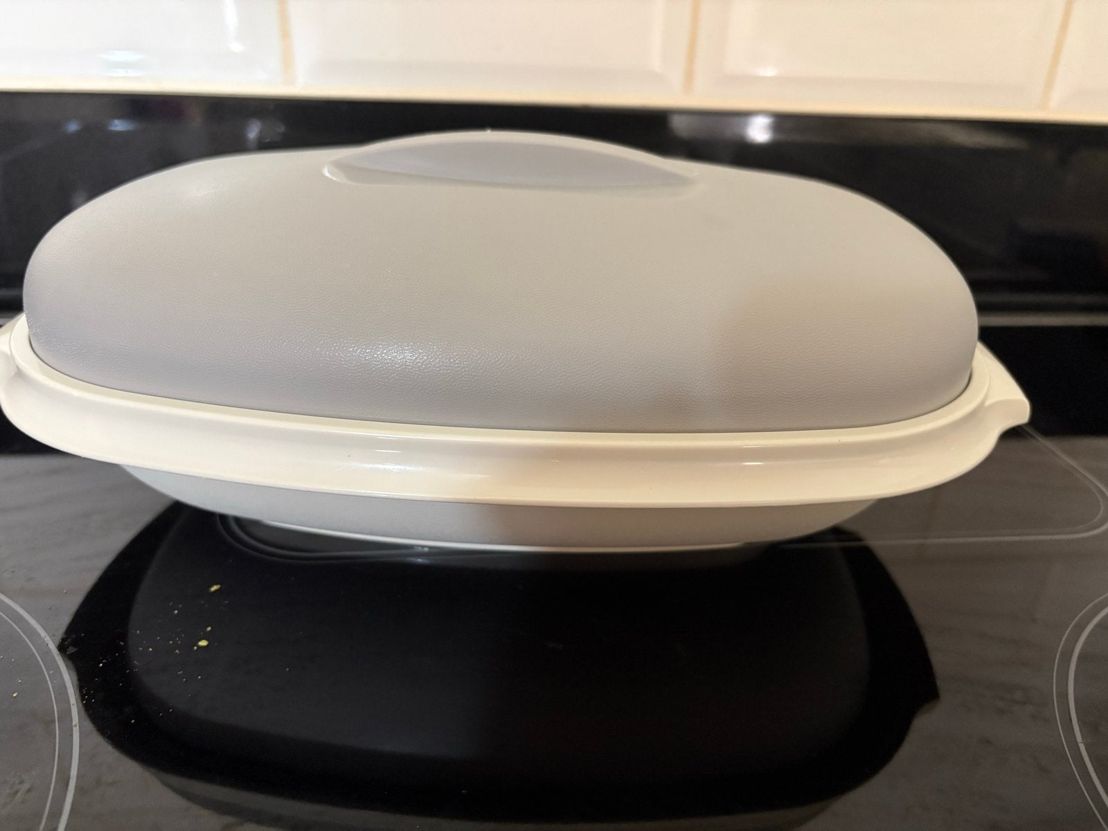 Tupperware bak met vergiet, nooit gebruikt, Wit, Nieuw, Ophalen of Verzenden, Met deksel