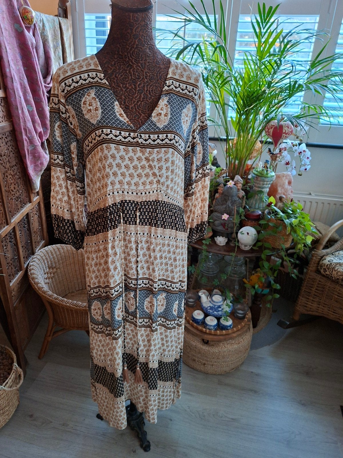 Nieuw+kaartje!BINDI/Prachtig jurkje/mooie aarde tinten mt M, Kleding | Dames, Jurken, Maat 38/40 (M), Bindi, Nieuw, Ophalen of Verzenden