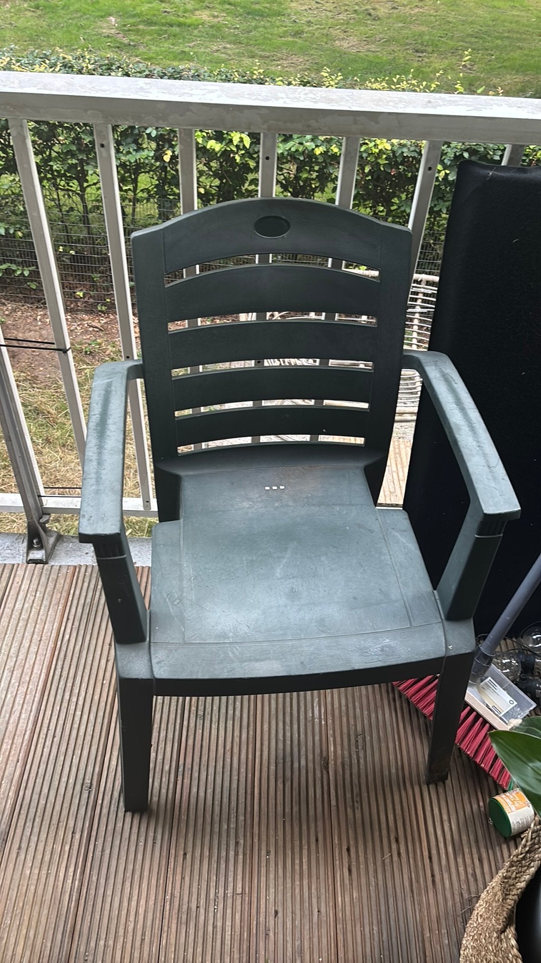 2 x Hartman stoelen groen, Ophalen, Zo goed als nieuw, Kunststof