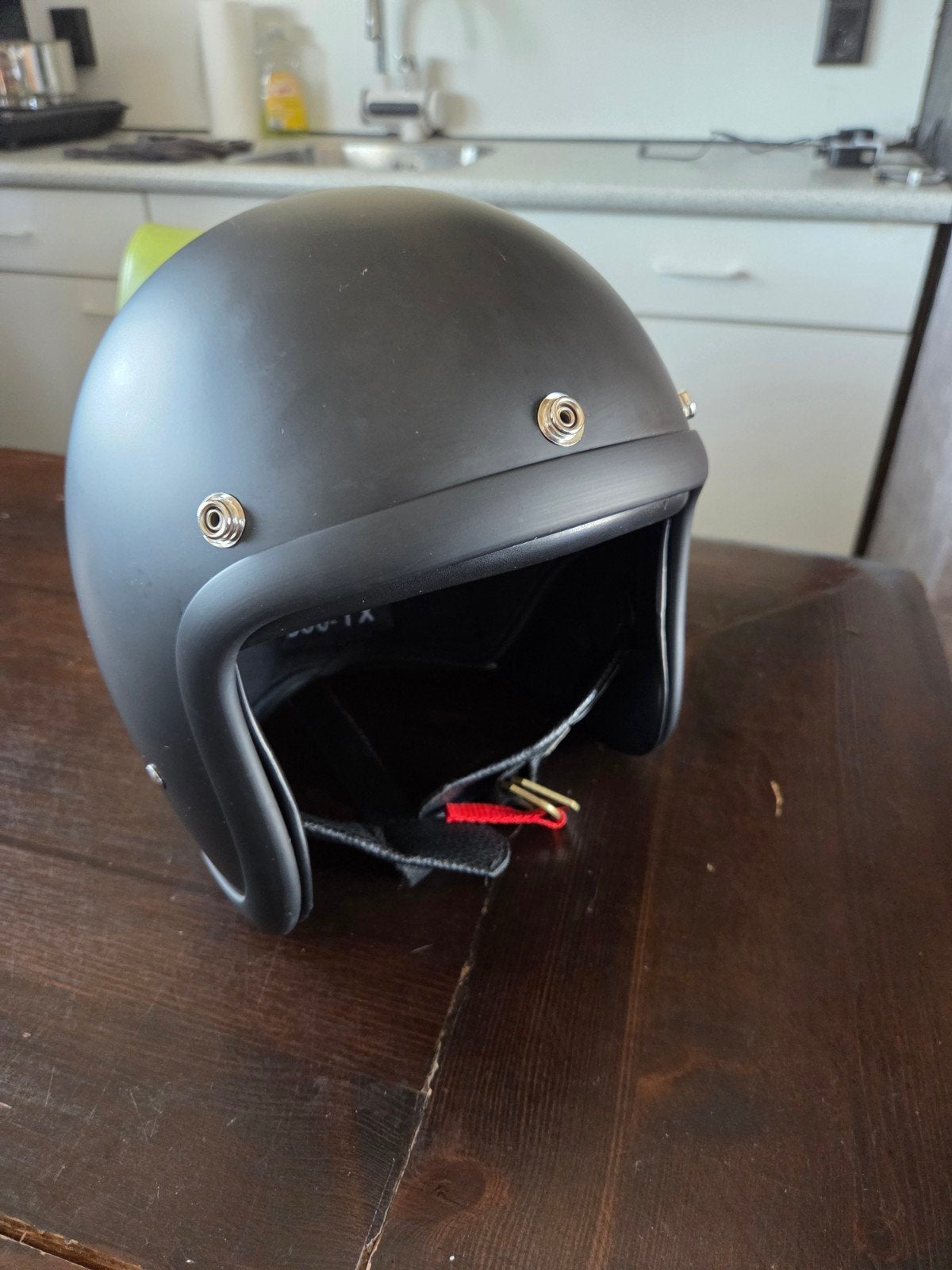 Low-profile motorhelm, Potje maat L nieuw. Matzwart., Motoren, Kleding | Motorhelmen, Ophalen of Verzenden, Tweedehands, Overige merken