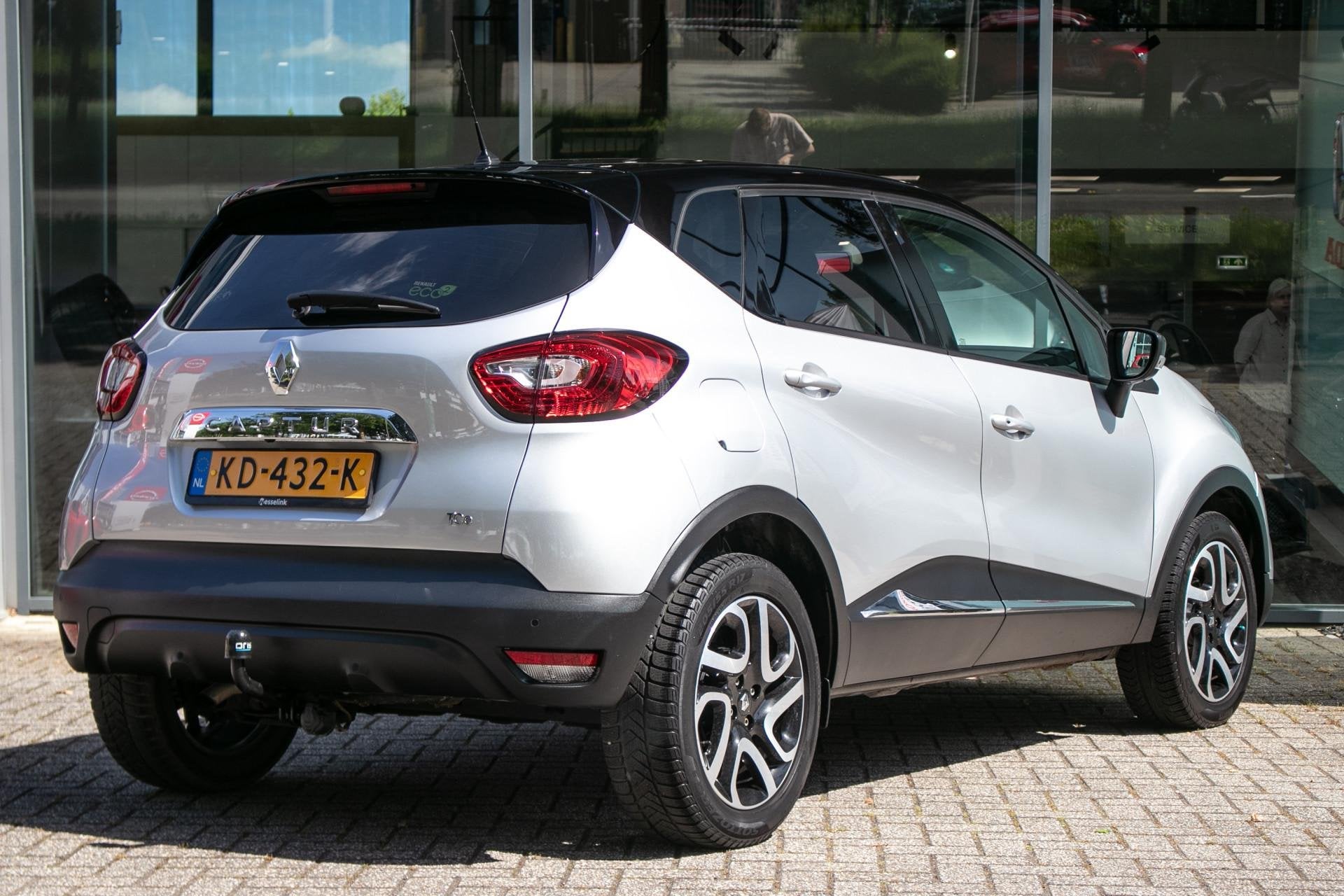 Renault Captur 0.9 TCe Dynamique - Trekhaak | Navi | Camera, Voorwielaandrijving, 898 cc, Stof, Gebruikt