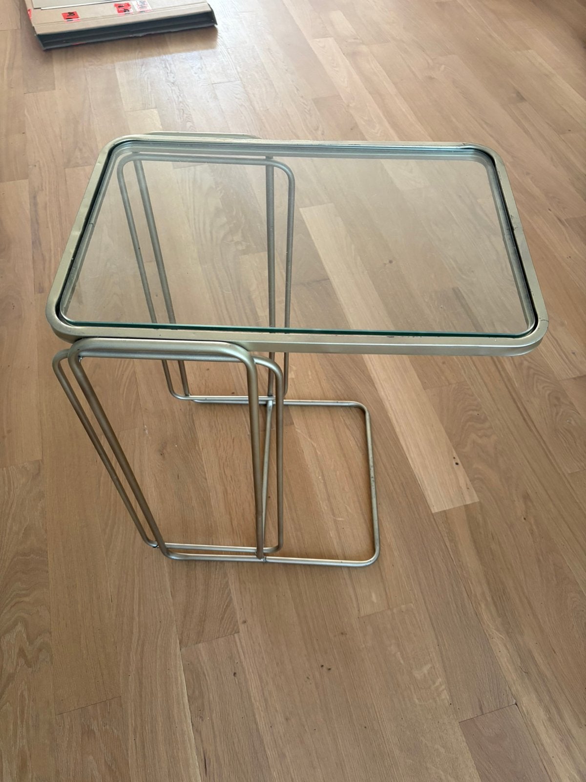 Bijzettafel glas / goudkleurig messing vintage, Minder dan 55 cm, Rond, Ophalen, 45 tot 60 cm