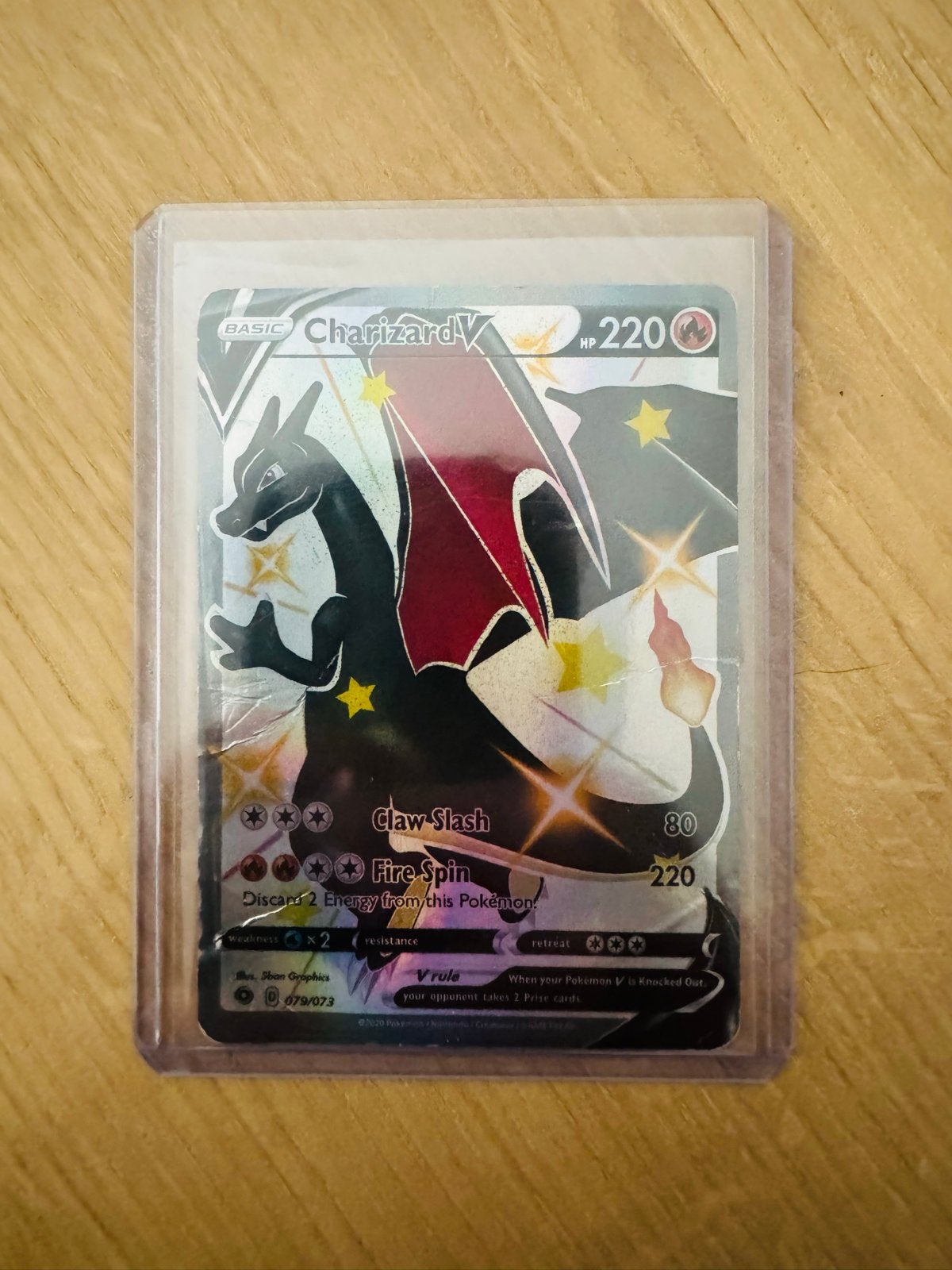 Charizard V Shiny 079/073 Pokémon Kaart - gebruikt, Ophalen of Verzenden, Gebruikt, Losse kaart, Foil