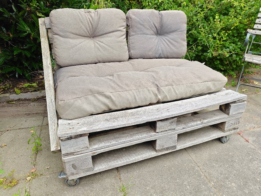 Tuinbank | Palletbank met kussens, Ophalen, Gebruikt, Hout