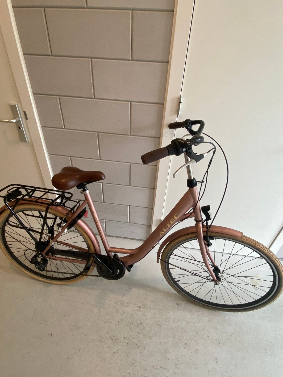 Dames fiets, Ophalen, Zo goed als nieuw, Overige merken