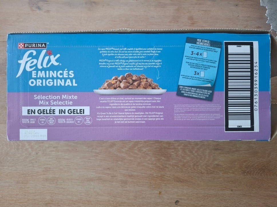 42 zakjes felix natvoer voor katten gemengde smaken, Dieren en Toebehoren, Dierenvoeding, Ophalen, Kat