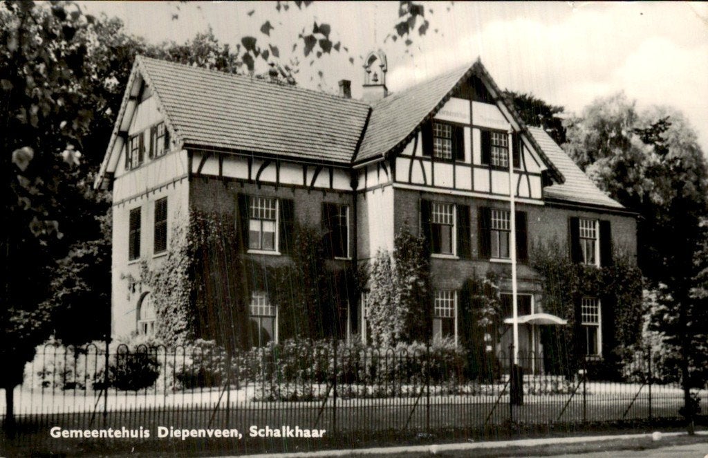 Diepenveen - Gemeentehuis - Schalkhaar, Ophalen of Verzenden, 1940 tot 1960, Gelopen, Overijssel