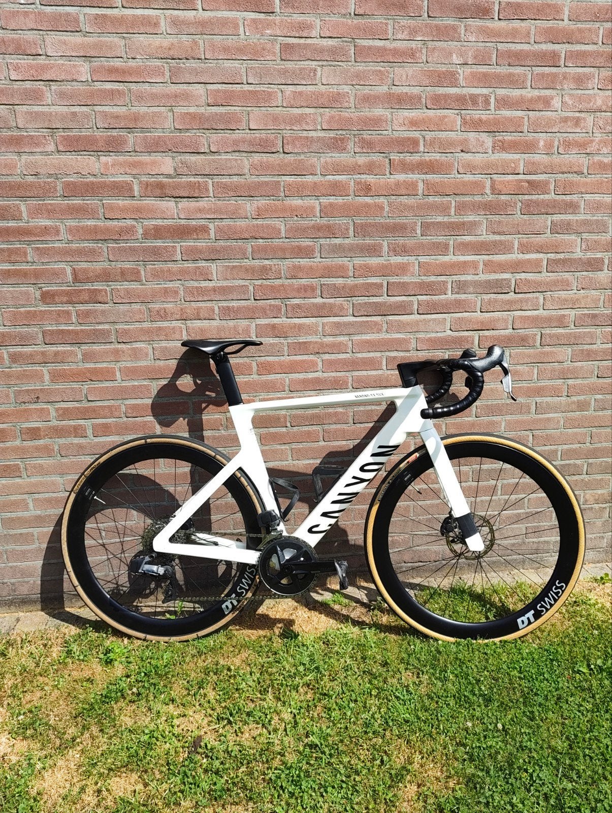 Canyon Aeroad CF SLX 7 AXS (2025), Carbon, Zo goed als nieuw, Meer dan 20 versnellingen, 53 tot 57 cm