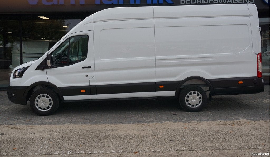 Ford Transit 350L 105PK L4H3 BPM VRIJ! Navi, 360 Camera, A, Achterwielaandrijving, Gebruikt, 4 cilinders, 2800 kg