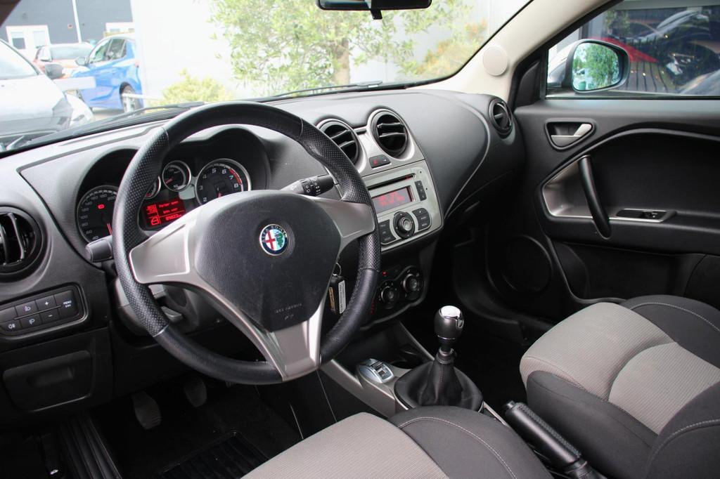 Alfa Romeo MiTo 1.4 Progression - Airco - LED - 1E Eigenaar, Auto's, Voorwielaandrijving, Stof, Gebruikt, 4 cilinders