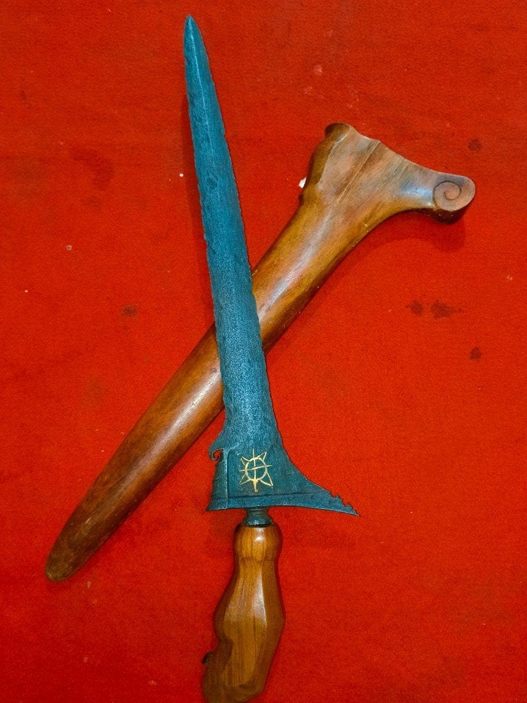 Exclusief verzamelobject: Antieke Keris Sempaner Surya SVE18, Verzenden, Overige materialen, Indonesië, Meerkleurig