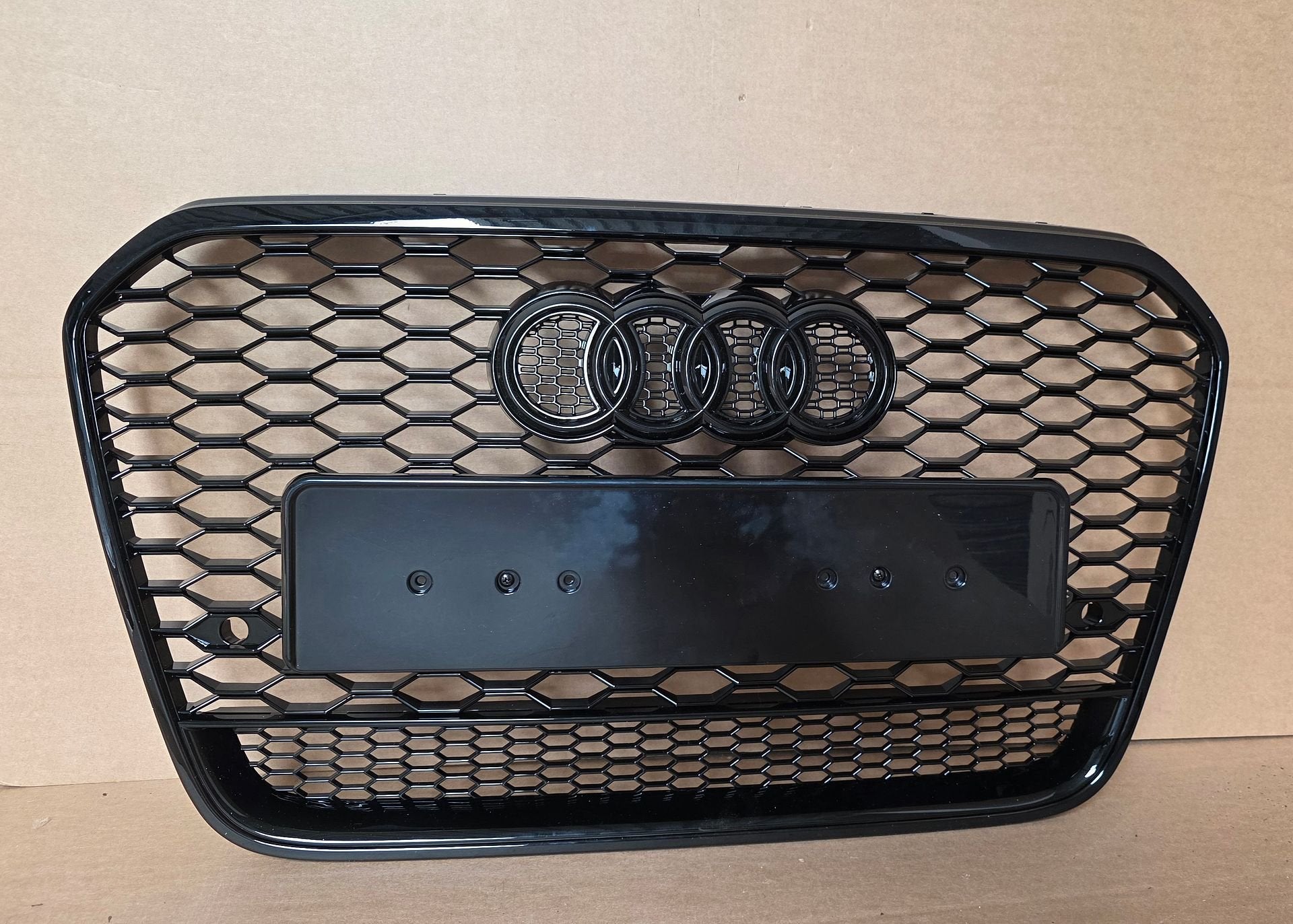 Grill AUDI A6 C7 4G RS LOOK GRILLE RS6 bj.2011-2014 NIEUW, Auto-onderdelen, Carrosserie en Plaatwerk, -, Voor, Nieuw, Ophalen of Verzenden